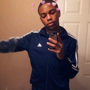 Meet your Posher, Antoine